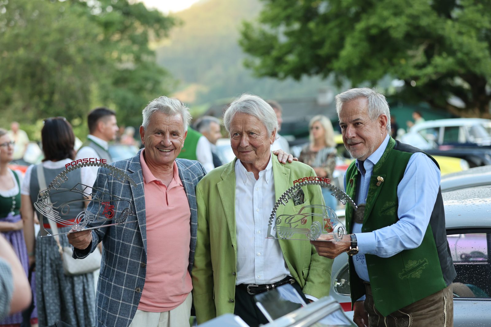 Peter Sodamin, Dr. Wolfgang Porsche und Sigi Wolf beim Eröffnungsabend im Imlauer Hotel Schloss Pichlarn